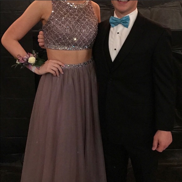 Light purple 2-piece prom dress - Picture 6 of 7